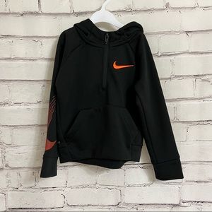 NIKE Dri-Fit Half Zip Hoodie